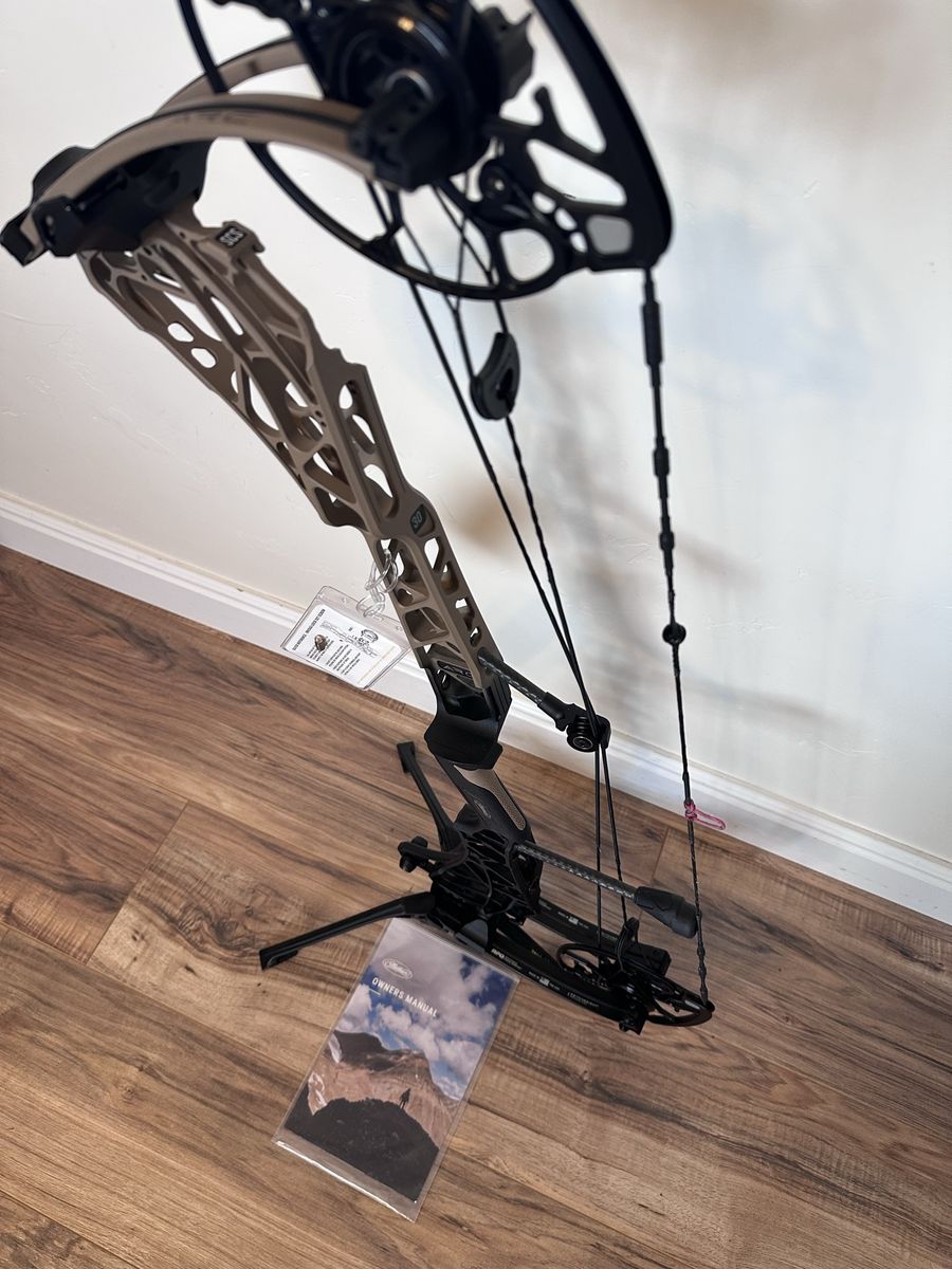 Main image 4
