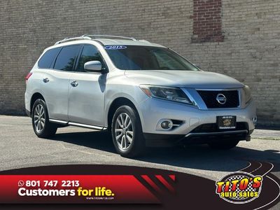2015 Nissan Pathfinder SV