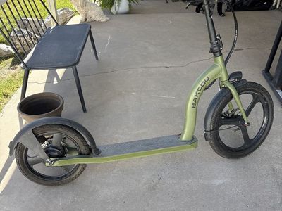 Bakcou Electric Bike/Scooter - Olive Green, Excellent Condition
