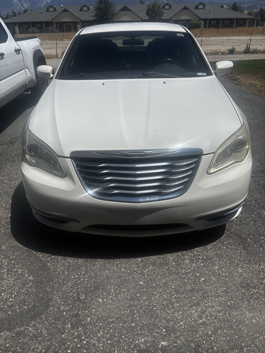 2011 Chrysler 200 Touring