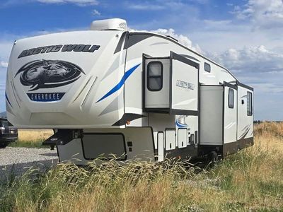 2020 Forest River Arctic Wolf 3660SUITE-43 ft