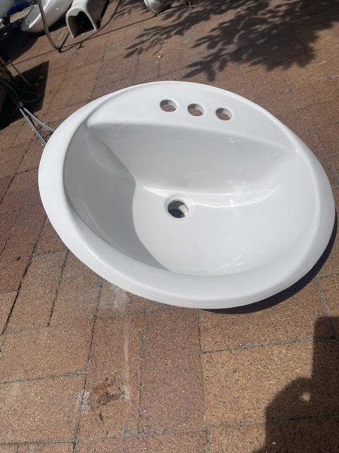 Porcelian Bathroom Sink