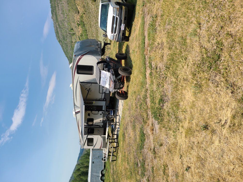 Fifth wheel for sale