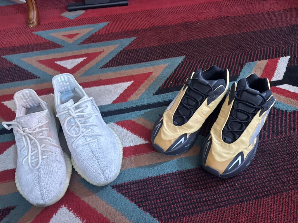 Yeezy Lot Of 2 Size 10