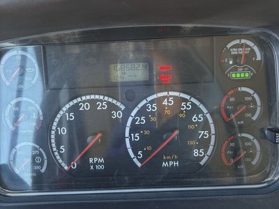 Freightliner b2 short bus