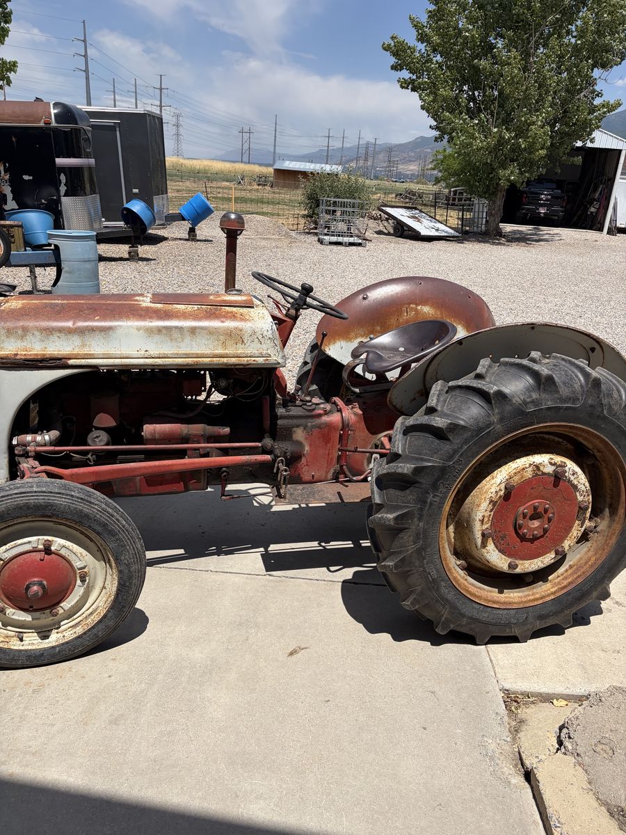 1946 2N Tractor