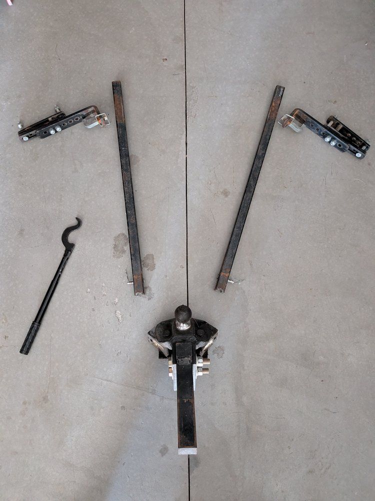 Equalizer Weight Distribution and Sway Control Hitch