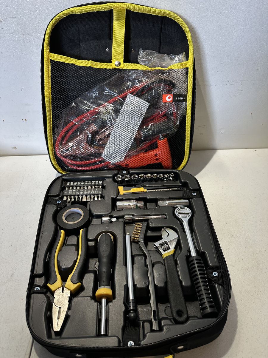 Highway Deluxe Roadside Kit with Tools