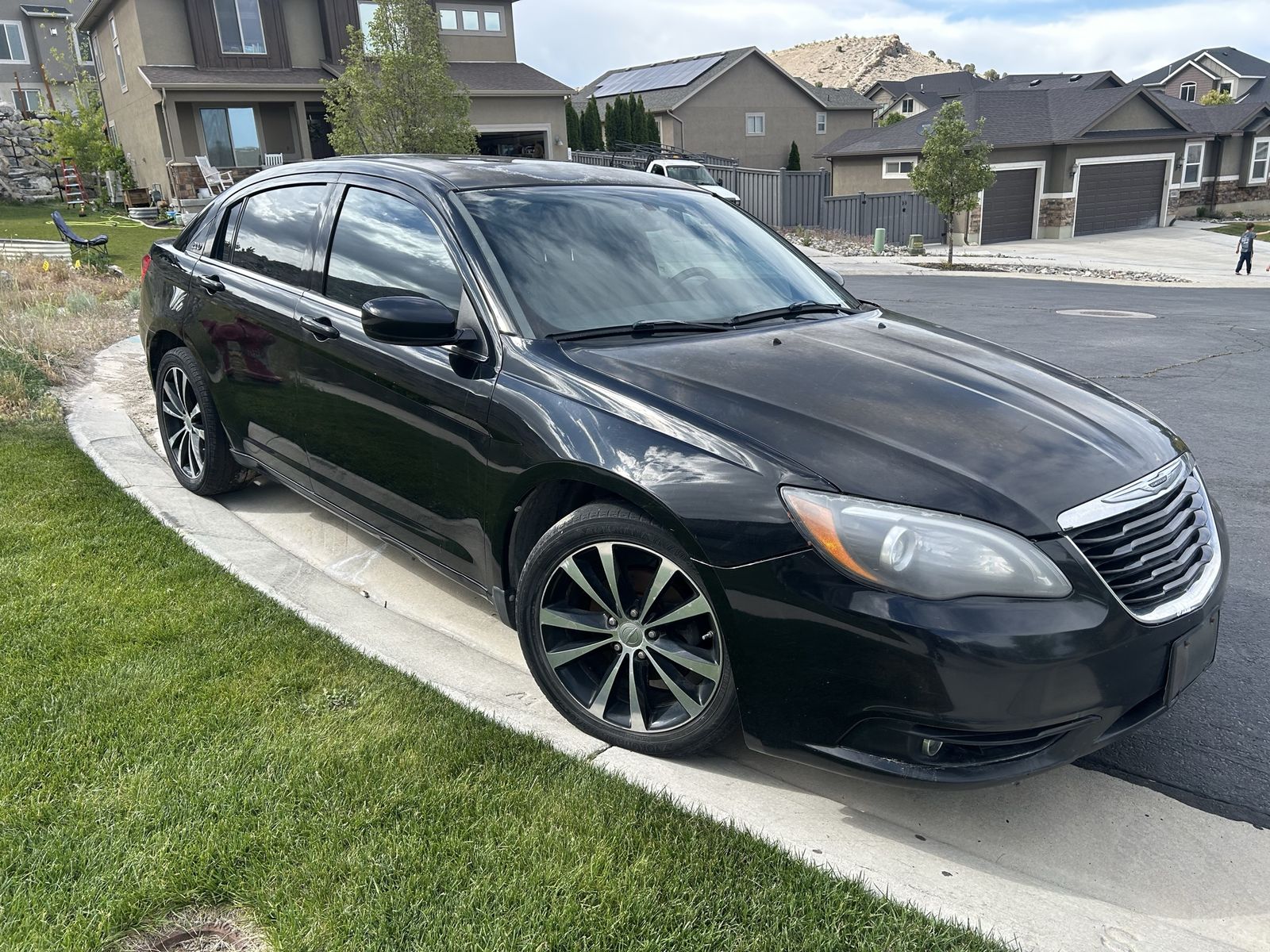 2013 Chrysler 200 Limited