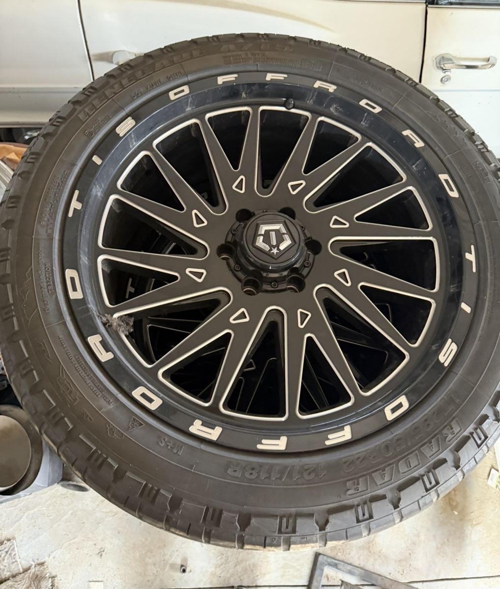 22 TIS 547B Wheels and Tires LT285/50R22 Radar Renegade RT