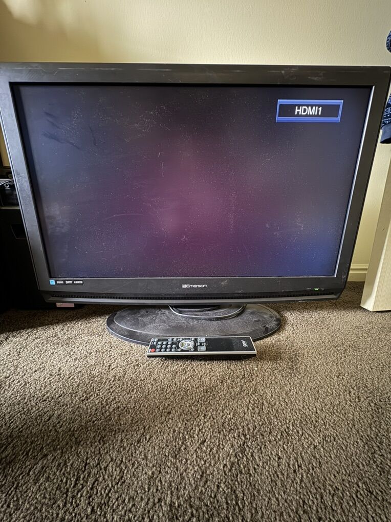 Emerson 32 720P LCD TV