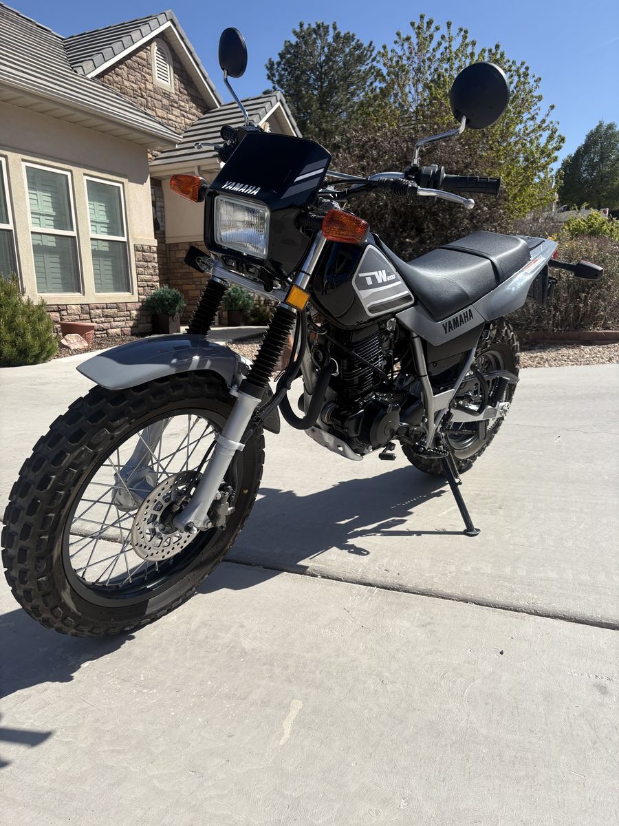 Yamaha TW200