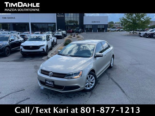 2013 VOLKSWAGEN JETTA SE
