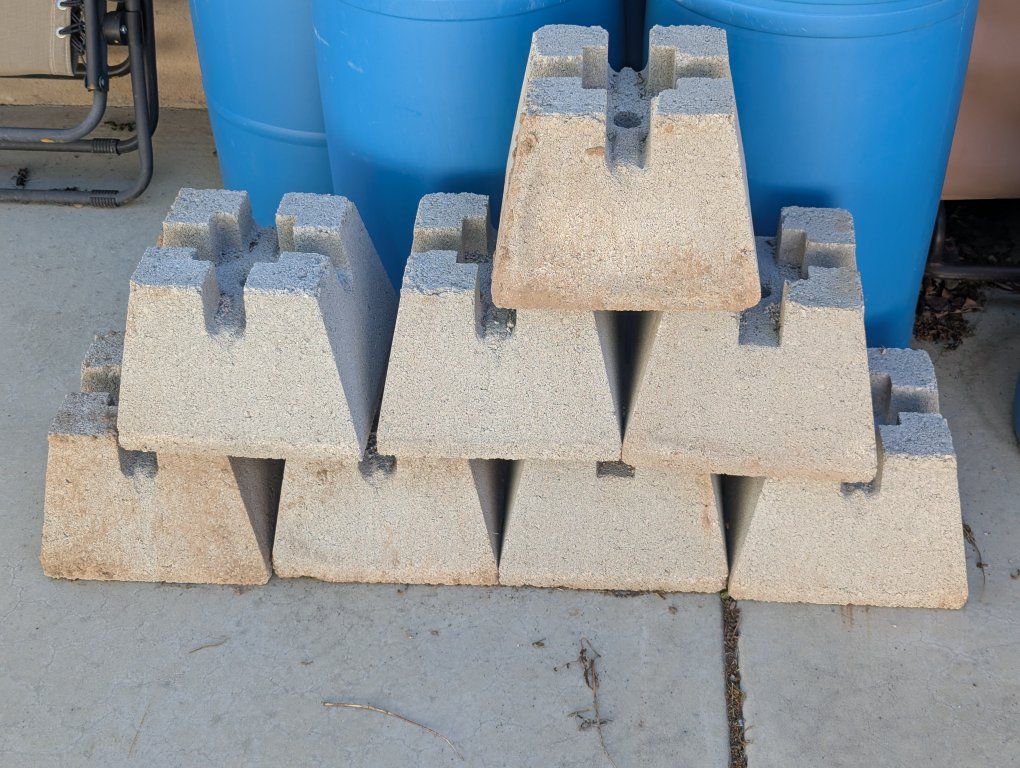 Concrete foundation deck block (8)