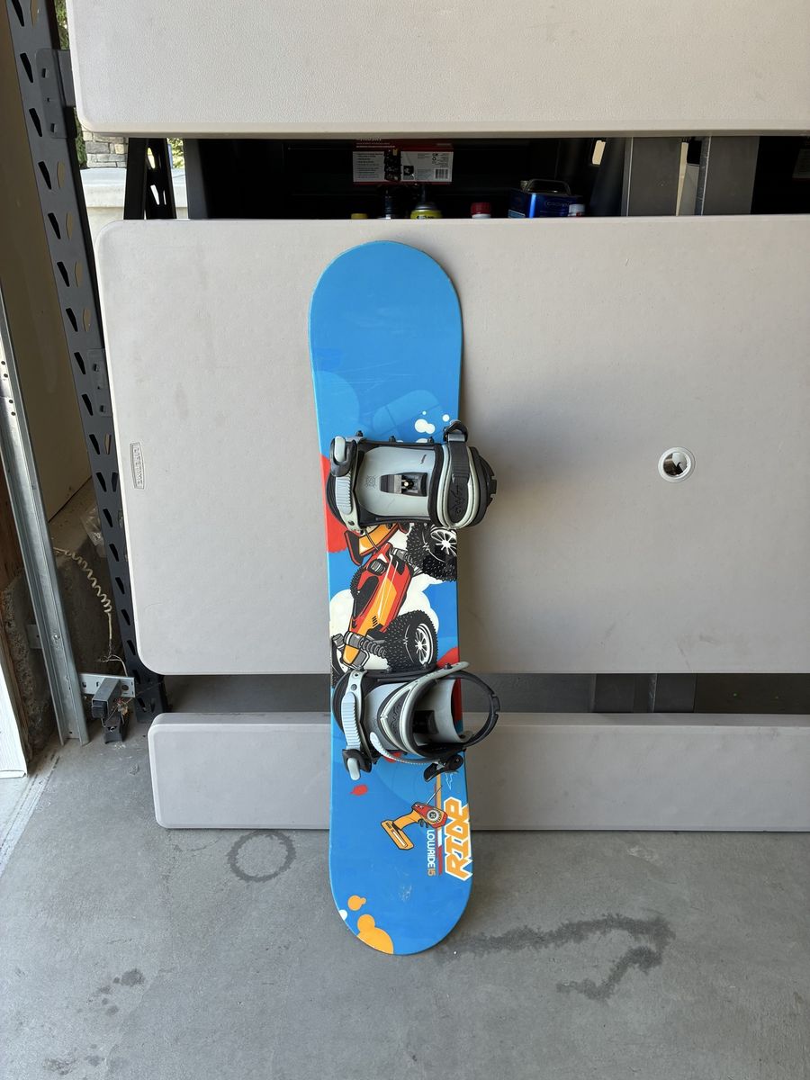 Youth snowboard