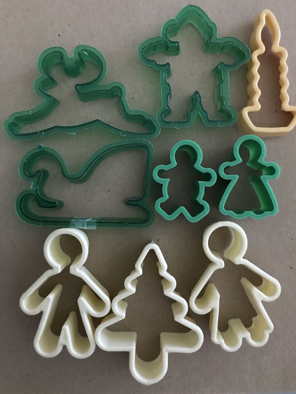 Plastic Cookie Cutters Christmas, Halloween, Valentine, July 4th, Easter Lot of 41