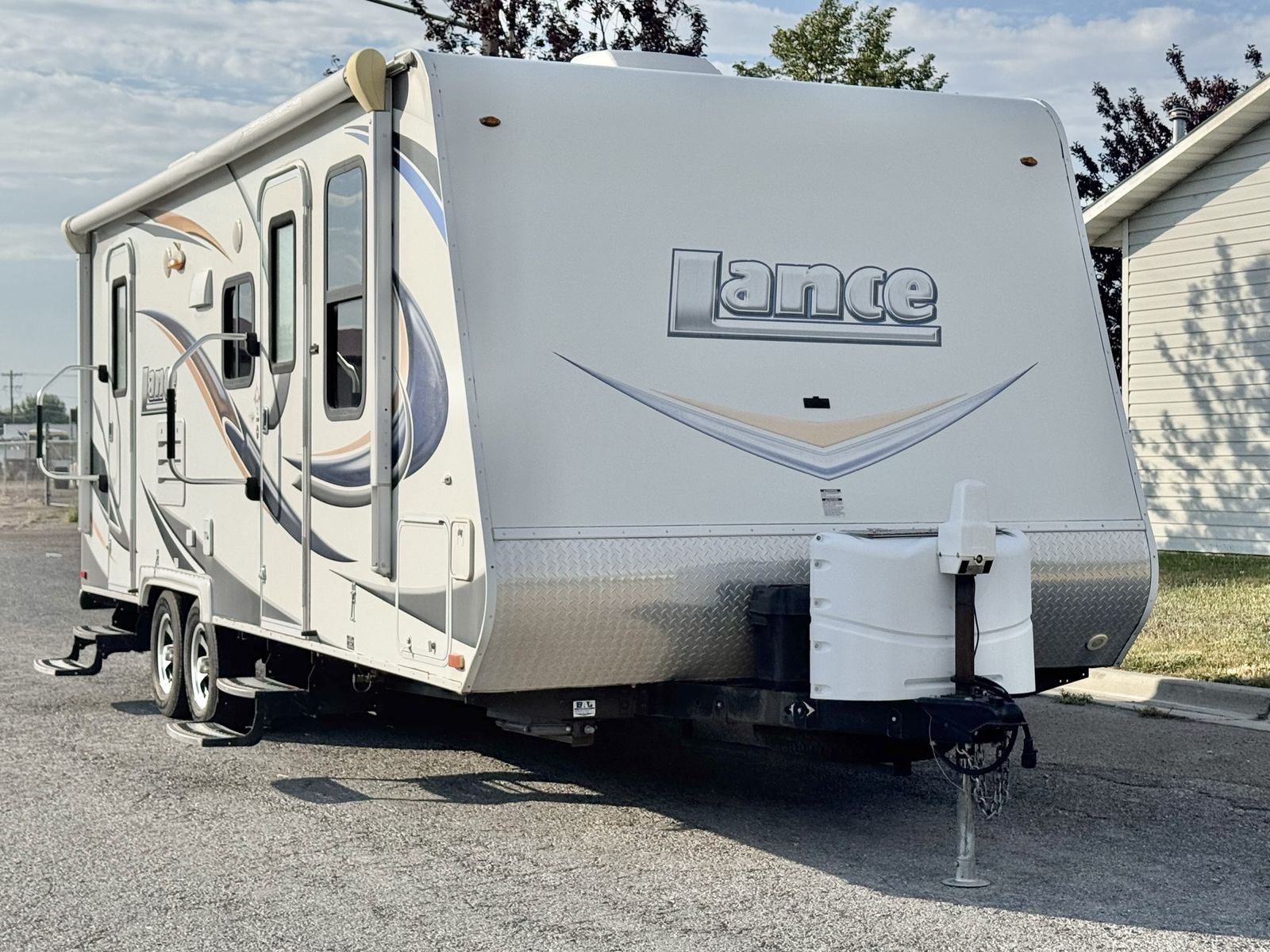 2014 Lance 2185 4-Season Bunkhouse