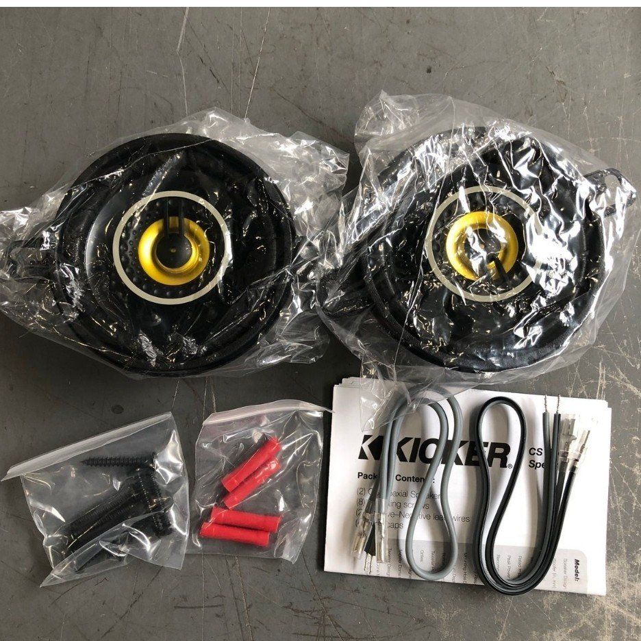 Kicker 3 1\2 new speakers