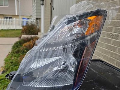 Toyota Prius 2005–2009 Left Headlight – Brand New – $70