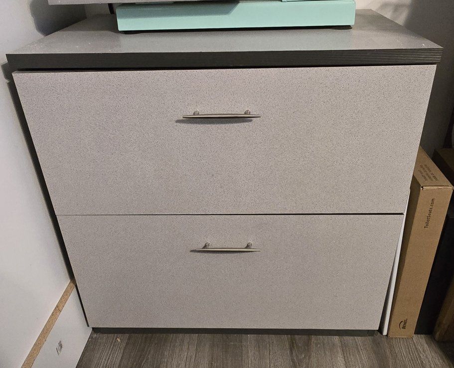 File cabinet