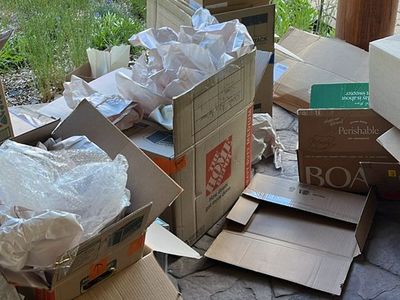Free moving boxes