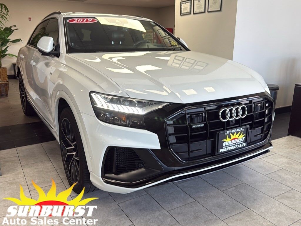 2019 Audi Q8 quattro Prestige 55 TFSI