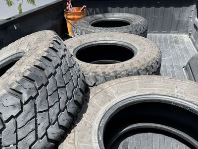 Set of 4 35x11.5R18 Cooper STT Pro
