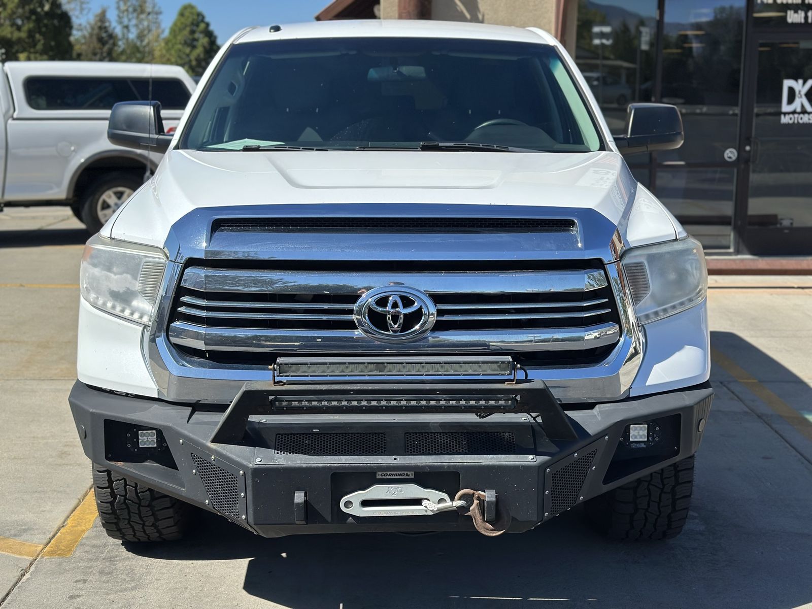 Smittybilt X20 Go Rhino winch and bumper