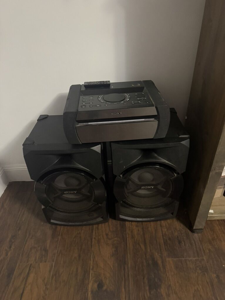 Sony Home Audio System  Shake X30