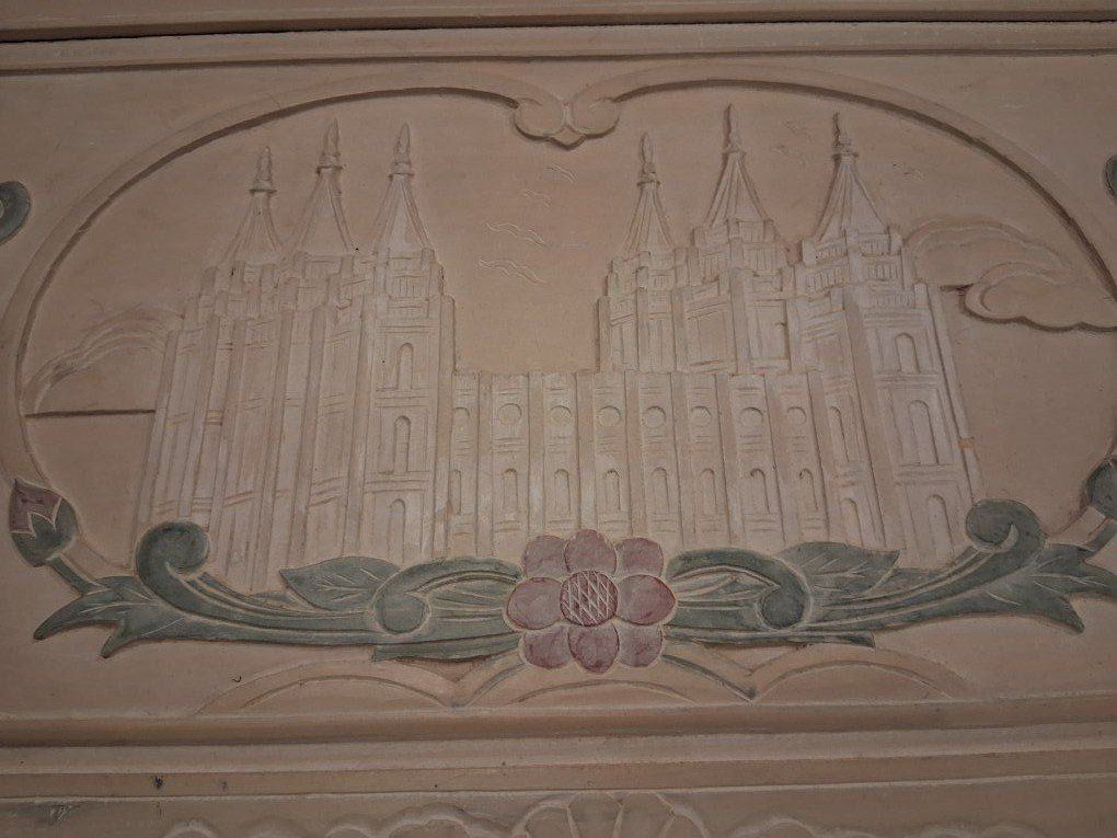 Main image 3