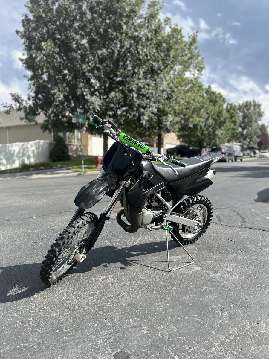 2004 Kawasaki 85cc 2-Stroke