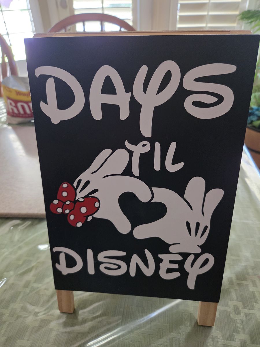 Disney count down easil