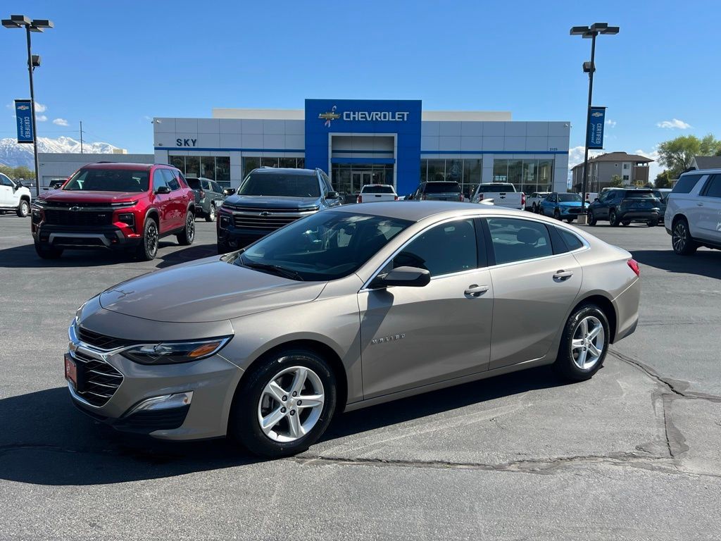 2024 Chevrolet Malibu LS