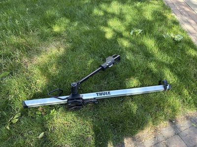 Thule Sweden Bicycle Carrier Roof Rack Mount Bike Transport