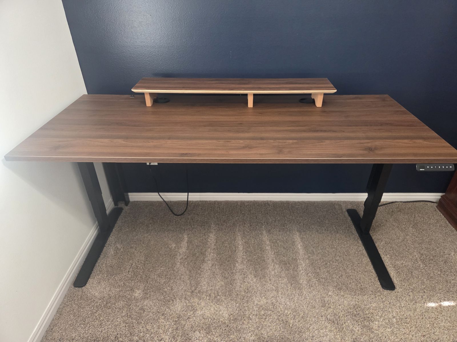 UPLIFT V2 Electric Standing Desk - Height Adjustable (Walnut Top)