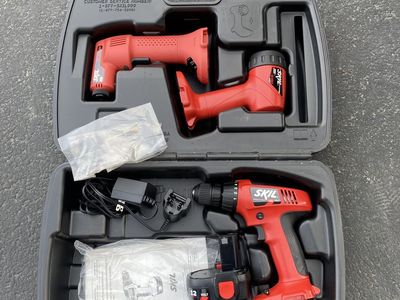 Skil 12v Drill, Air Gun And Flashlight Tool Set