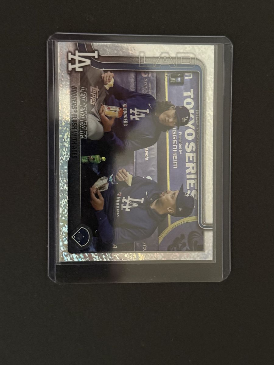 Topps Update Series 2025 Let Em Eat! Sandglitter