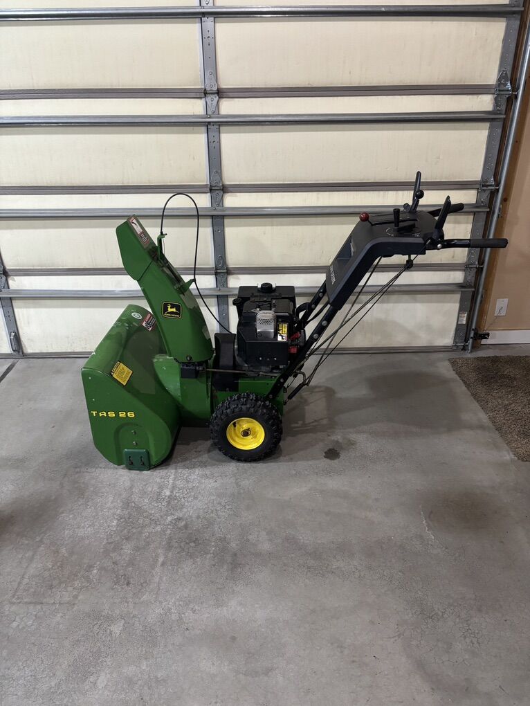 John Deere TRS 26