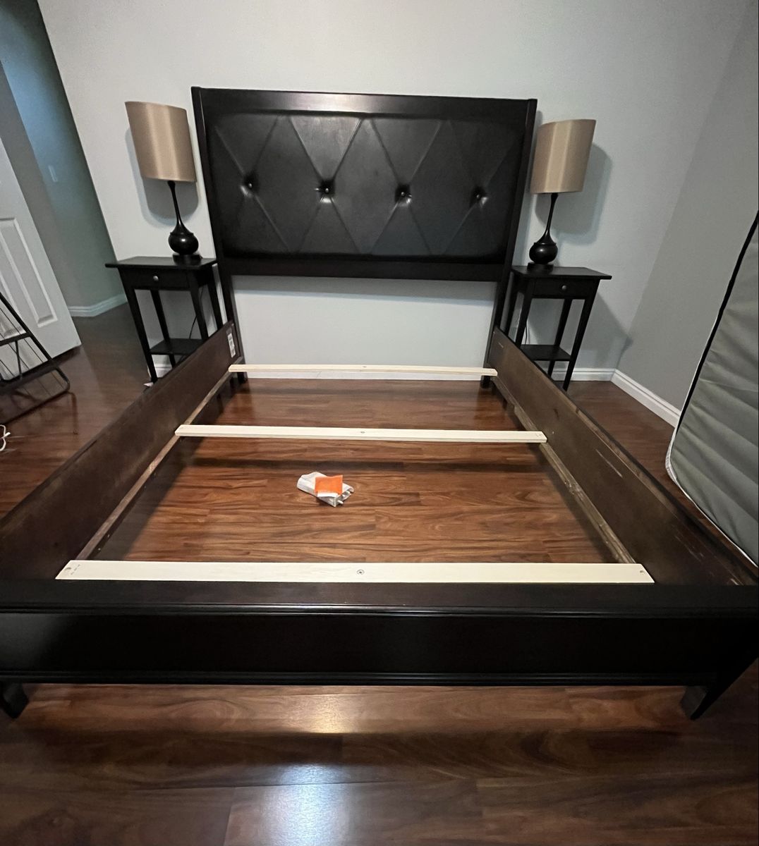 Queen Bedroom Set