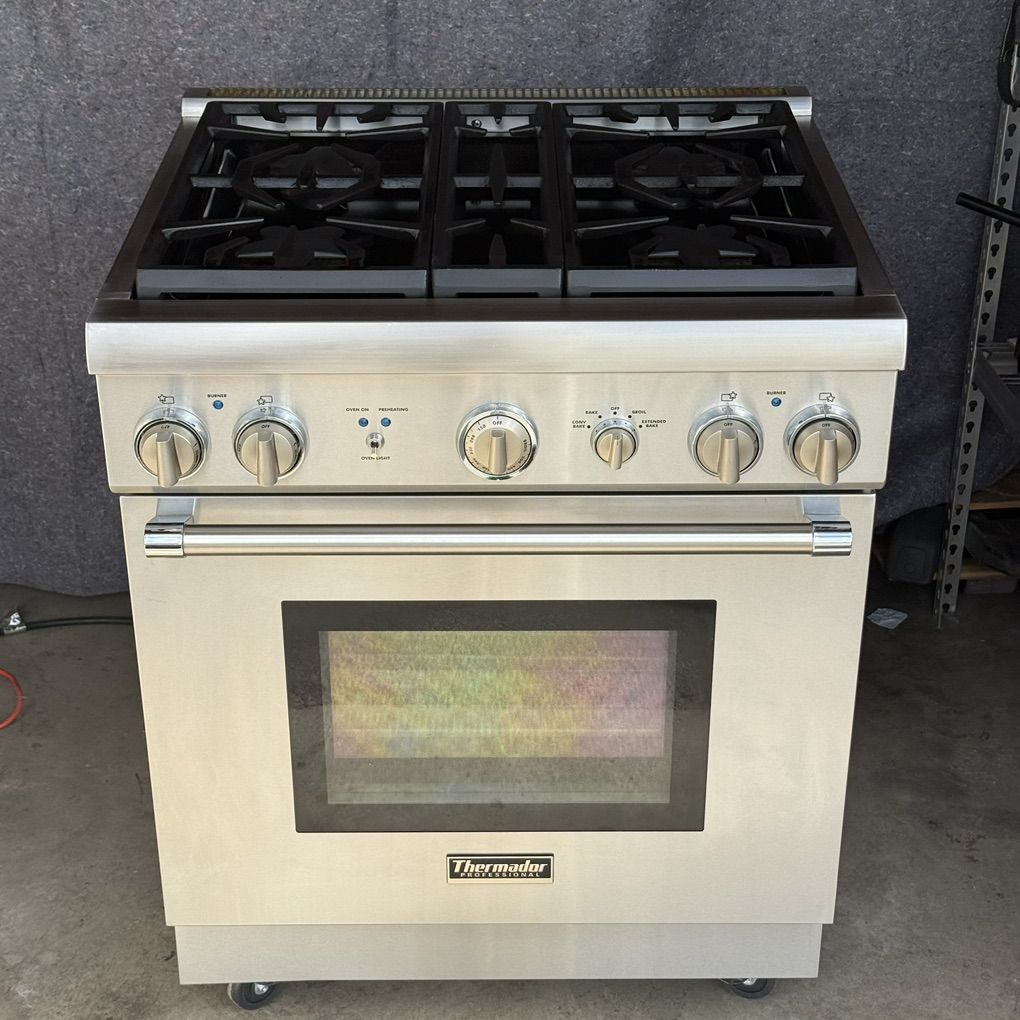 Thermador Professional 30” Gas Range star burners