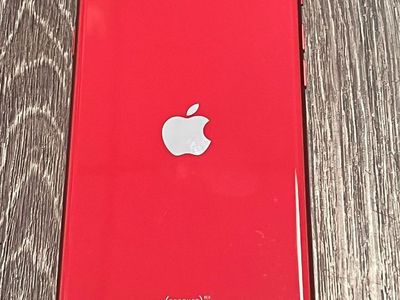 Iphone SE - 64GB - 3 GEN - Unlocked