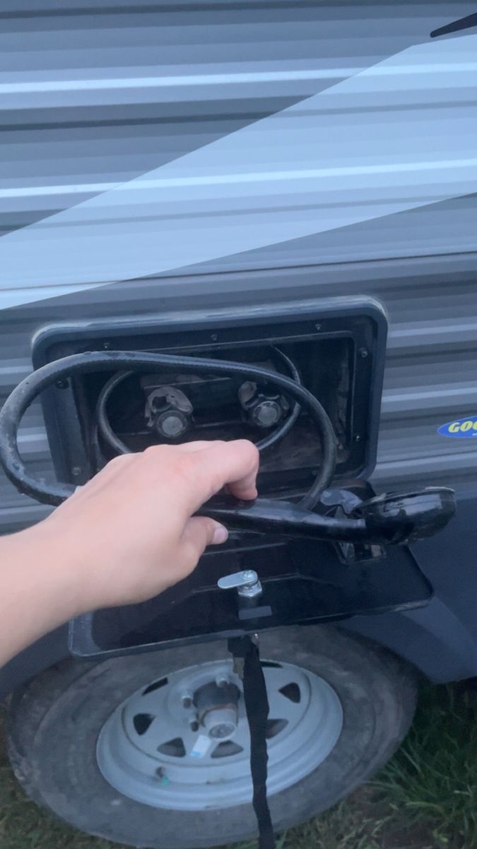 Main image 10