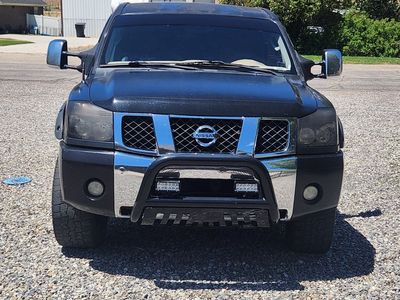 2004 Nissan Titan LE