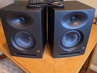 Presonus Eris Studio 5 5.25-inch Powered Studio Monitor Pair