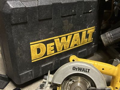Dewalt Cordless Circular Saw with Hard Storage Case Used