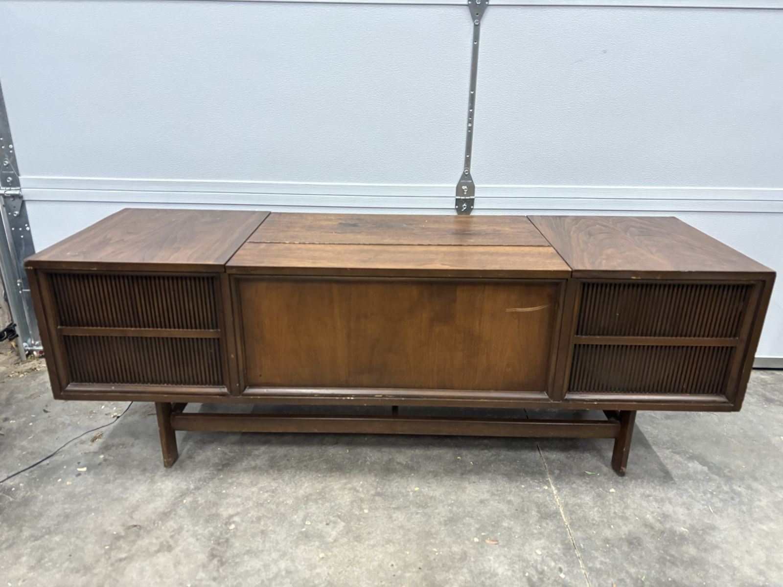 Vintage GE record player