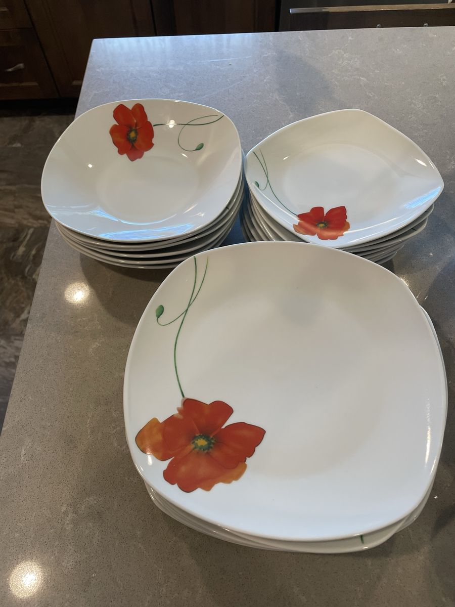 Poppy Print Dinnerware Set - Plates Bowls Mugs
