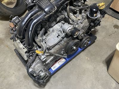 2016 Subaru 2.5l with rod knock. Rebuildable, 65k miles.