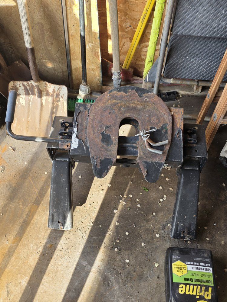5th wheel hitch 1500 PRO series