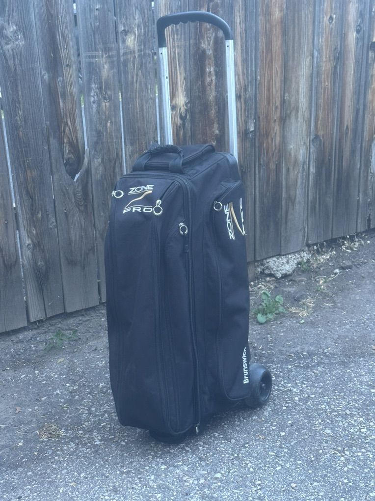 Brunswick Zone Pro 3 Ball Roller Bag **Nice**